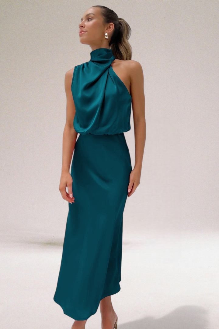 Cynthia | Dress with Elegant Silhouette