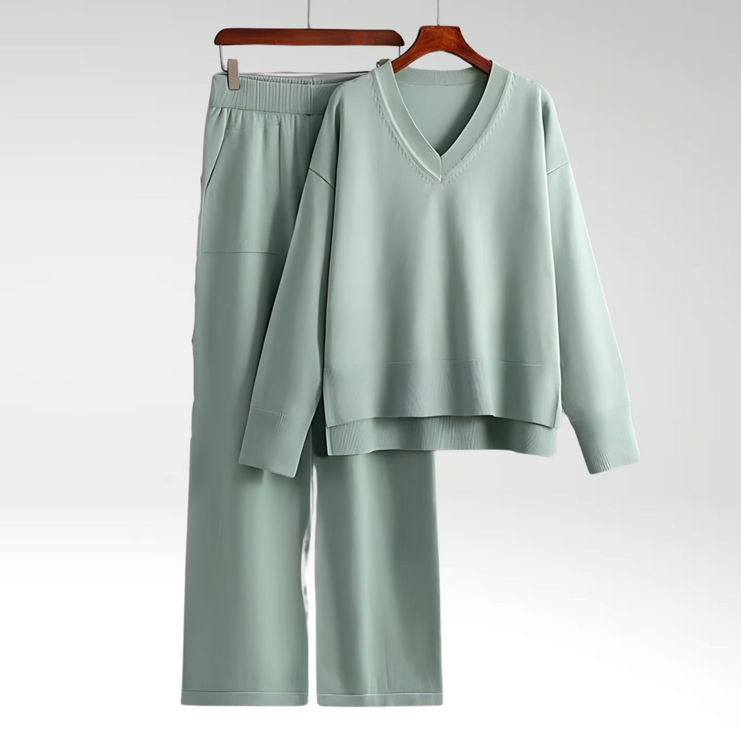 Emily | V-Neck Two-Piece Set with Luxe Fabric