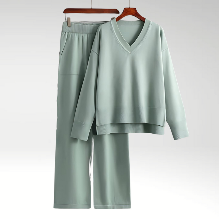 Emily | V-Neck Two-Piece Set with Luxe Fabric