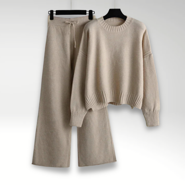 Deborah | Knitwear Set with Timeless Design
