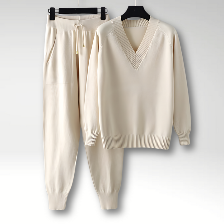 Rebecca | Two-Piece Set with Timeless Design