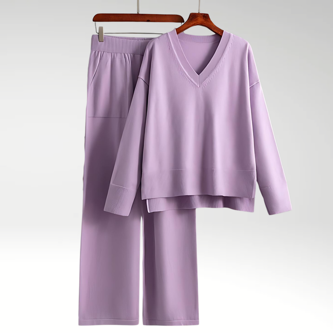 Emily | V-Neck Two-Piece Set with Luxe Fabric