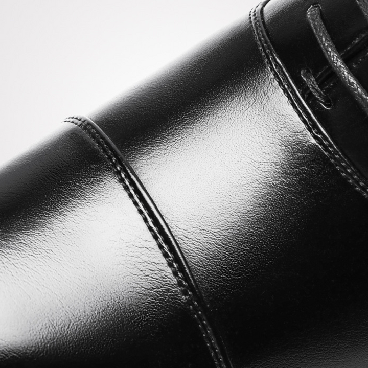 Mark | Leather Shoes with Timeless Design