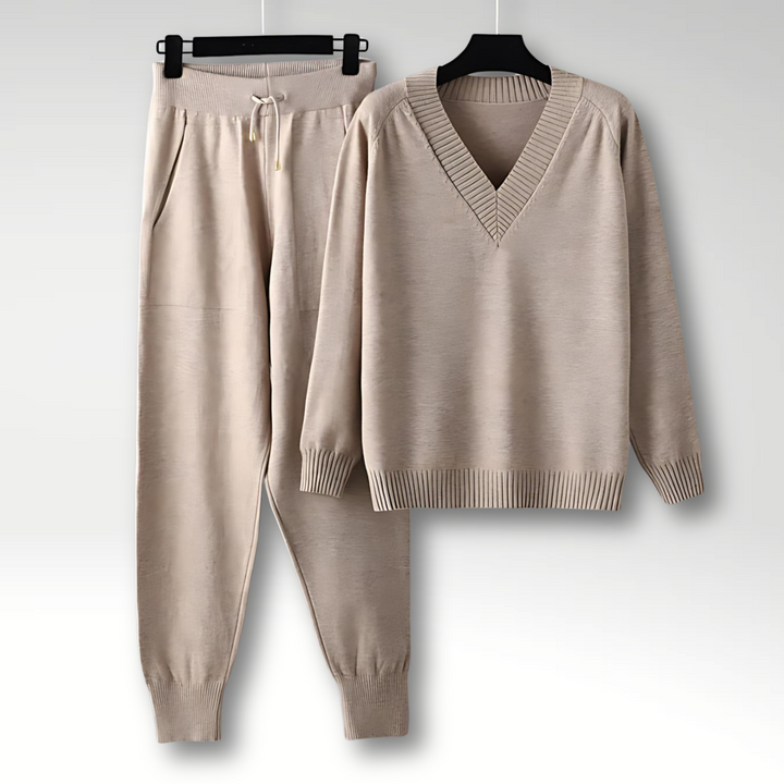 Rebecca | Two-Piece Set with Timeless Design