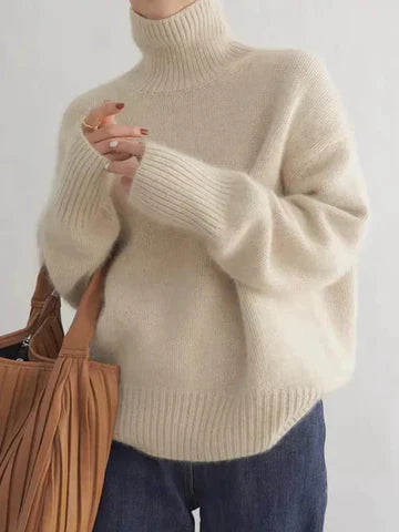 Amaya | Cashmere Turtleneck Sweater with Luxe Finish