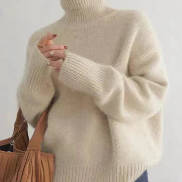 Amaya | Cashmere Turtleneck Sweater with Luxe Finish