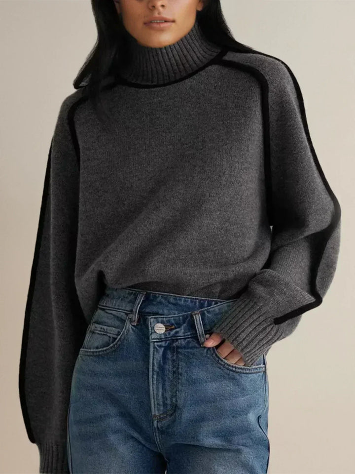 Donna | Turtleneck Sweater with Refined Design