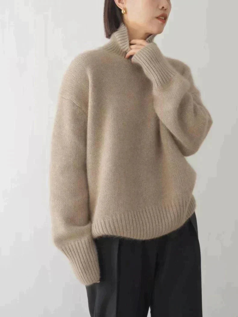 Amaya | Cashmere Turtleneck Sweater with Luxe Finish