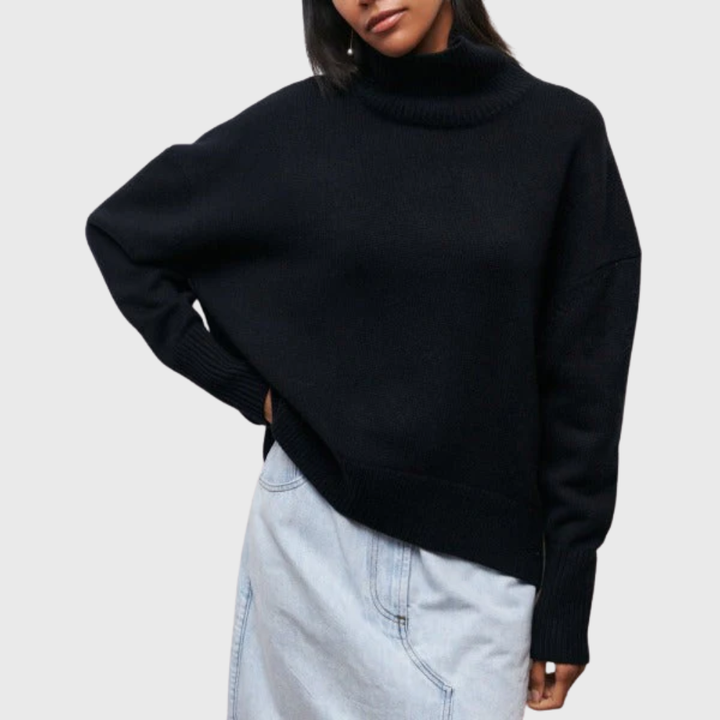 Avery | Pullover with High Neck