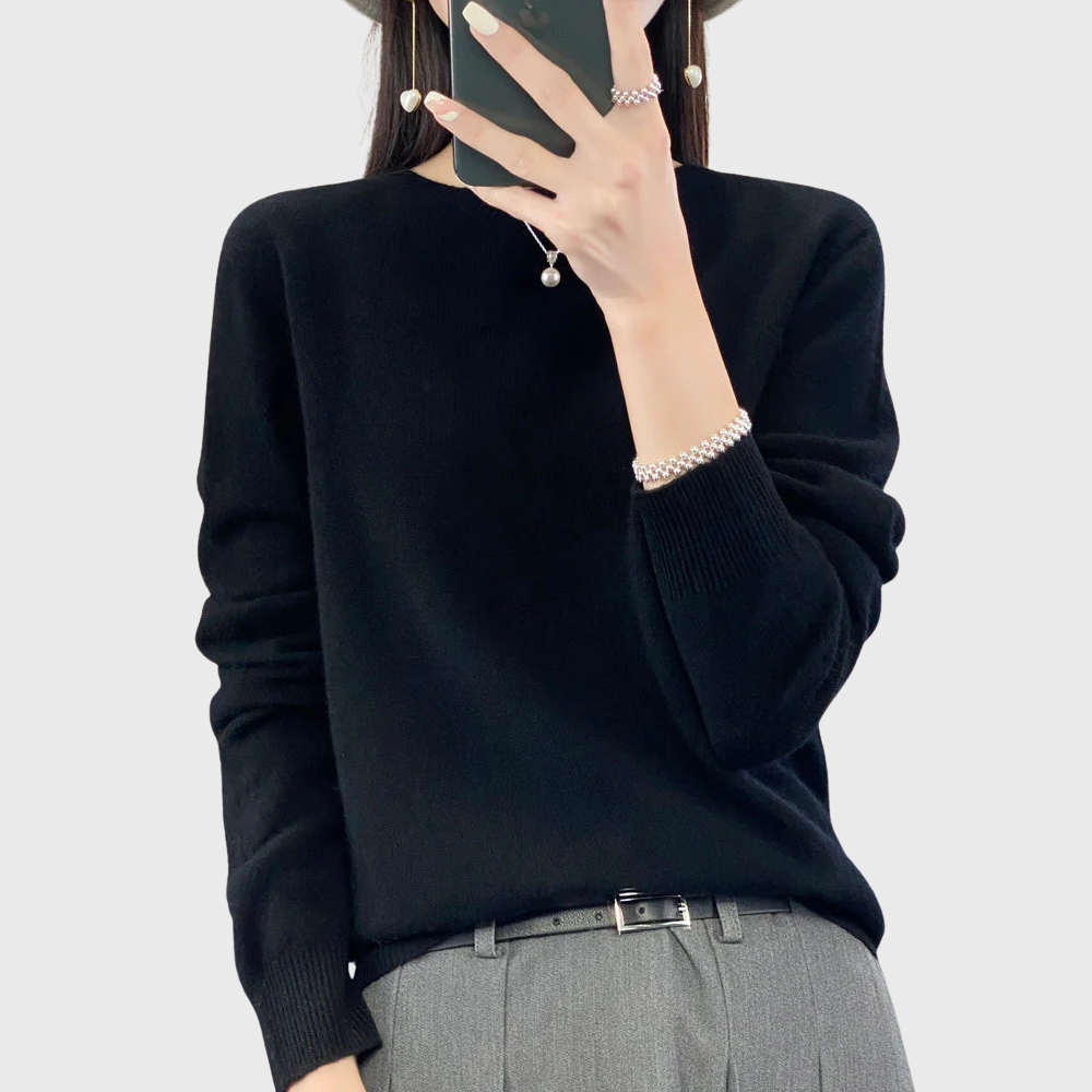 Anette | Sweater with Warmth for Cold Days