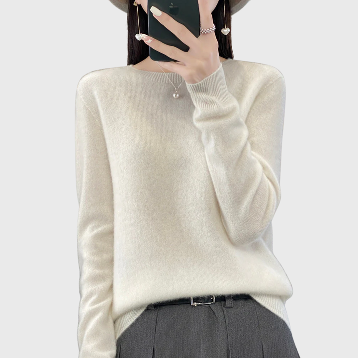 Anette | Sweater with Warmth for Cold Days