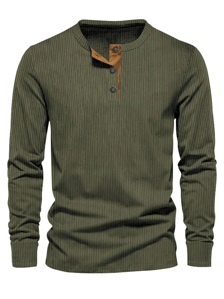 James | Elegant Sweater with Casual Style