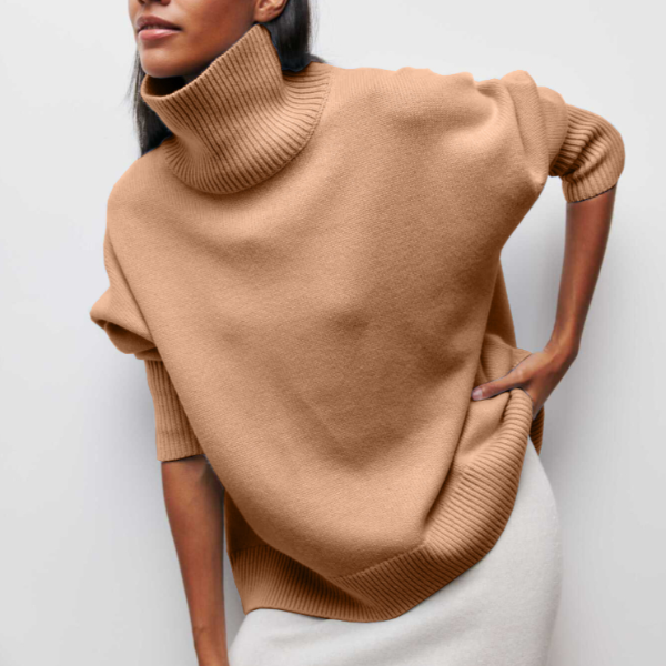 Noa | Turtleneck Sweater with Luxe Fabric