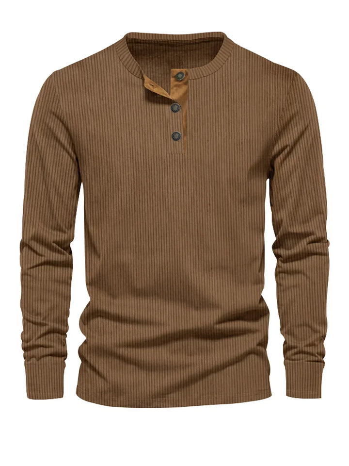 James | Elegant Sweater with Casual Style