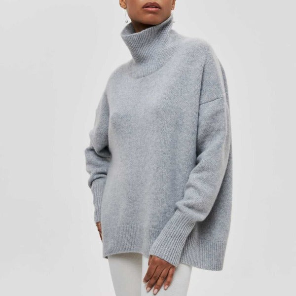 Noa | Turtleneck Sweater with Luxe Fabric