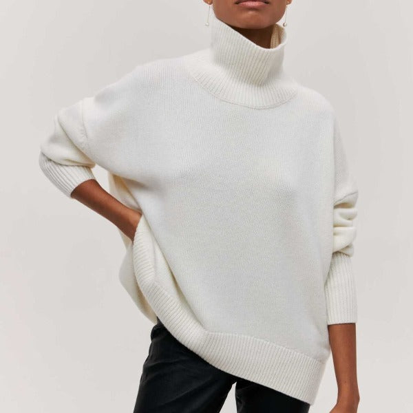 Noa | Turtleneck Sweater with Luxe Fabric
