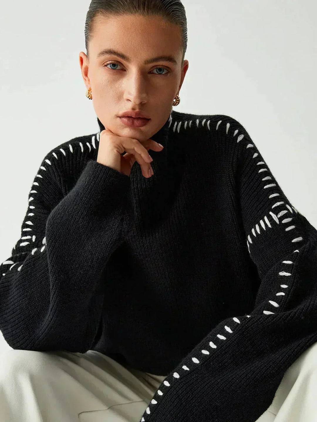 Nia | Sweater with Soft Texture