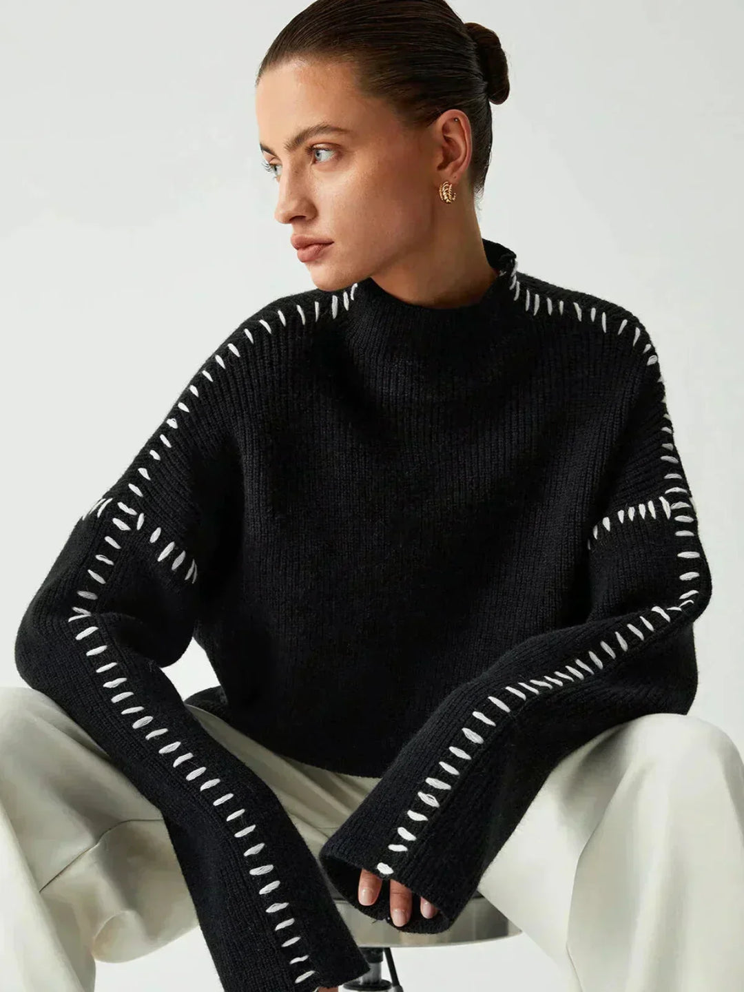 Nia | Sweater with Soft Texture